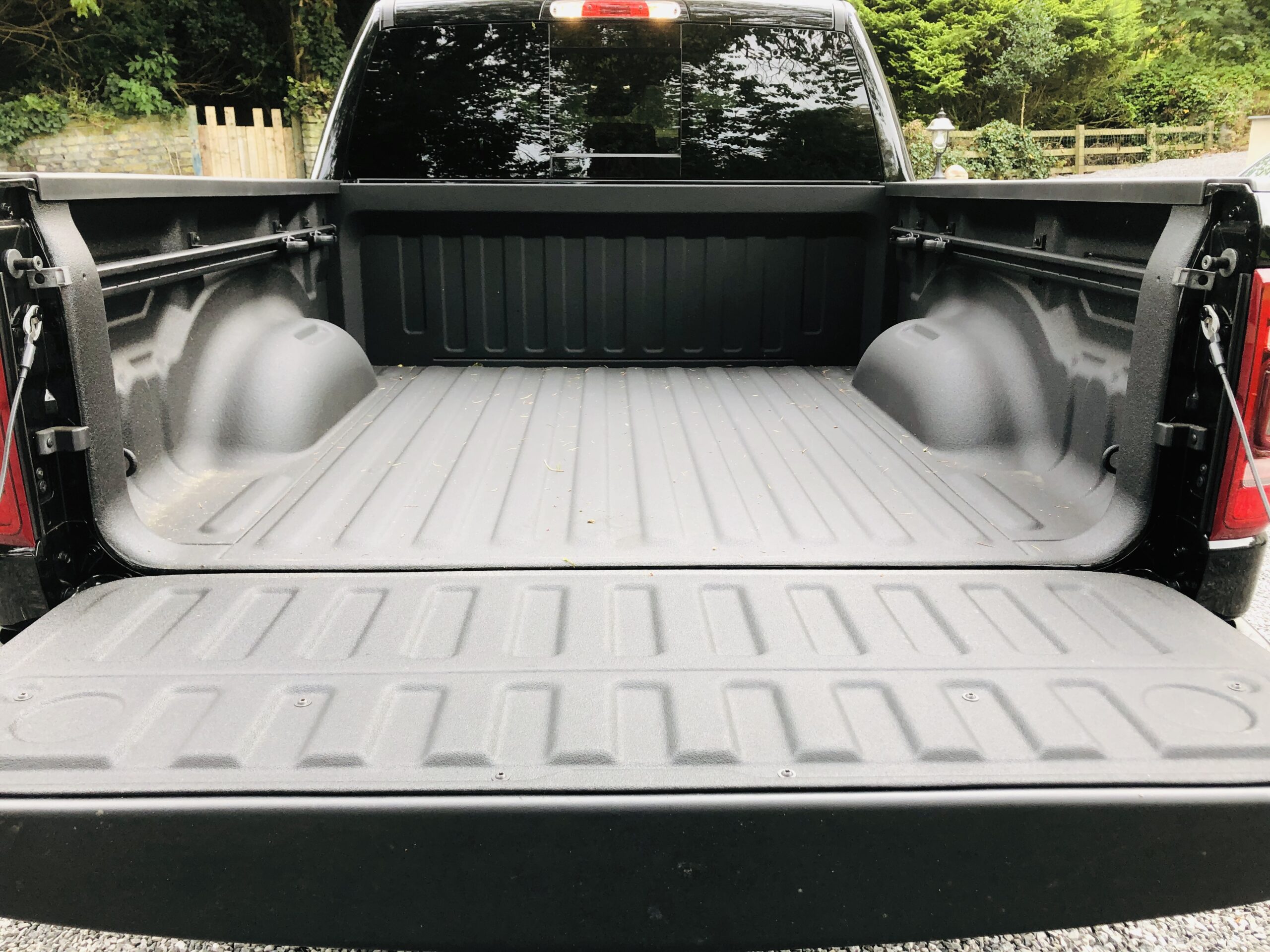 2020 RAM 1500 Crew Cab Classic Black