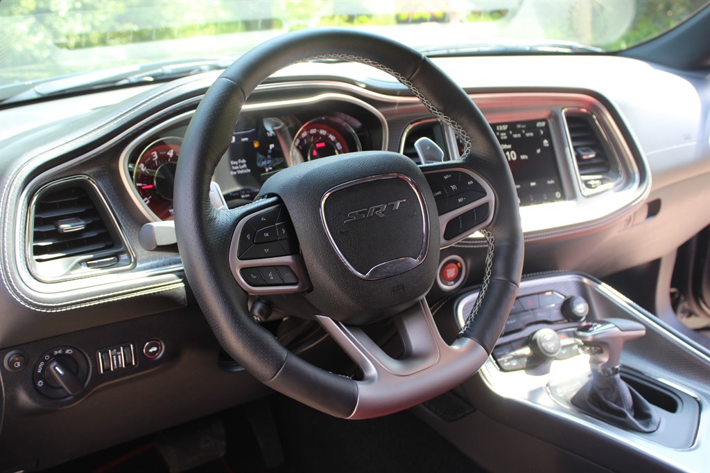 DODGE CHALLENGER HELLCAT NARROWBODY