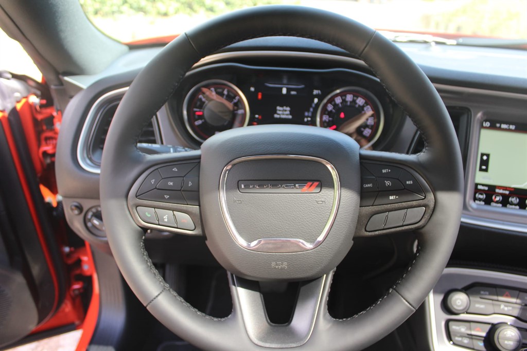 2022 DODGE CHALLENGER SXT