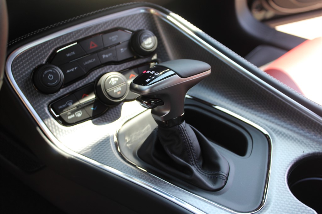 DODGE CHALLENGER HELLCAT NARROWBODY