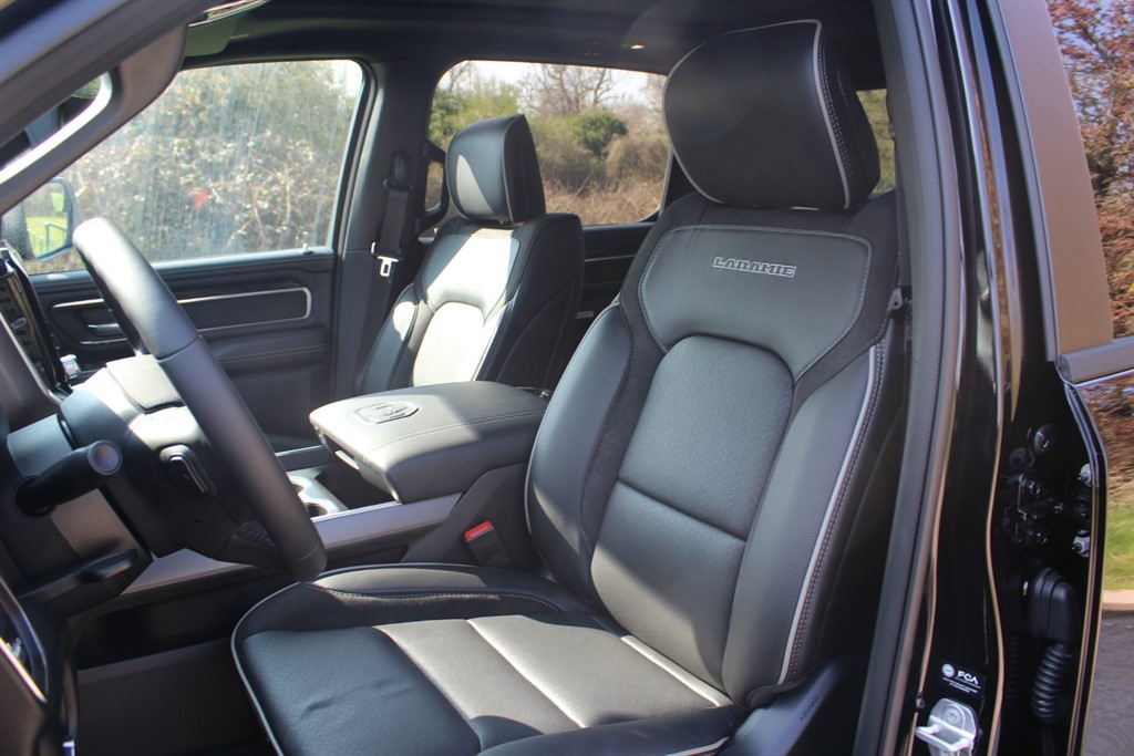 2022 DODGE RAM 1500 LARAMIE 4X4