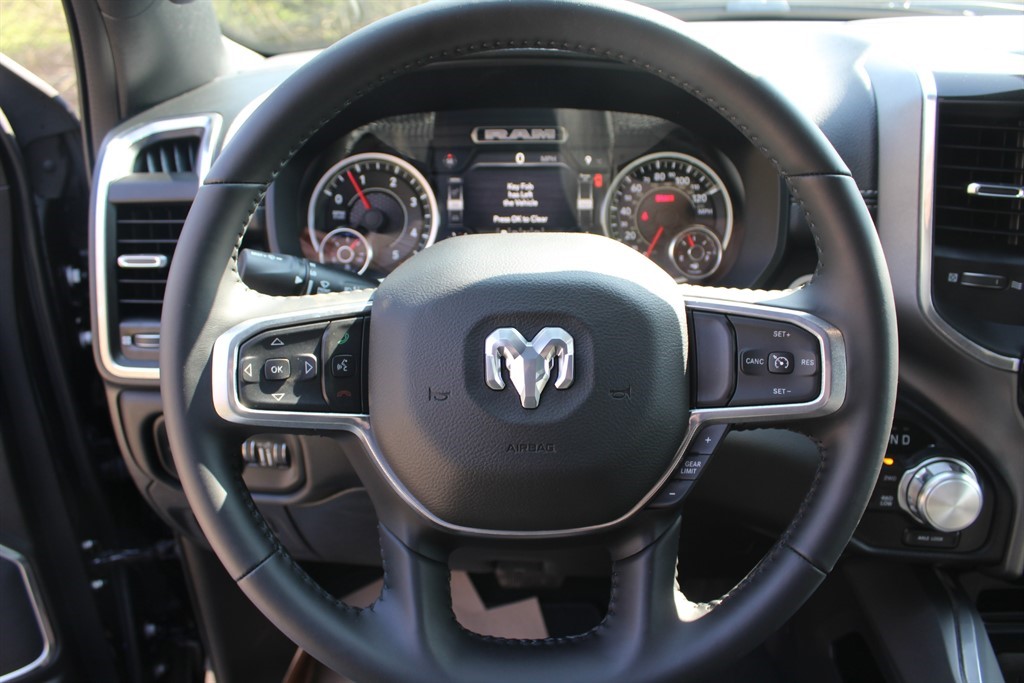 2022 DODGE RAM 1500 LARAMIE 4X4