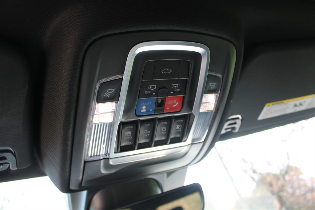 2022 DODGE RAM 1500 LARAMIE 4X4